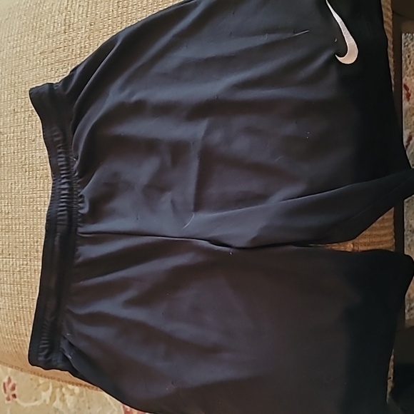 Nike Dri Fit Shorts - Picture 1 of 2